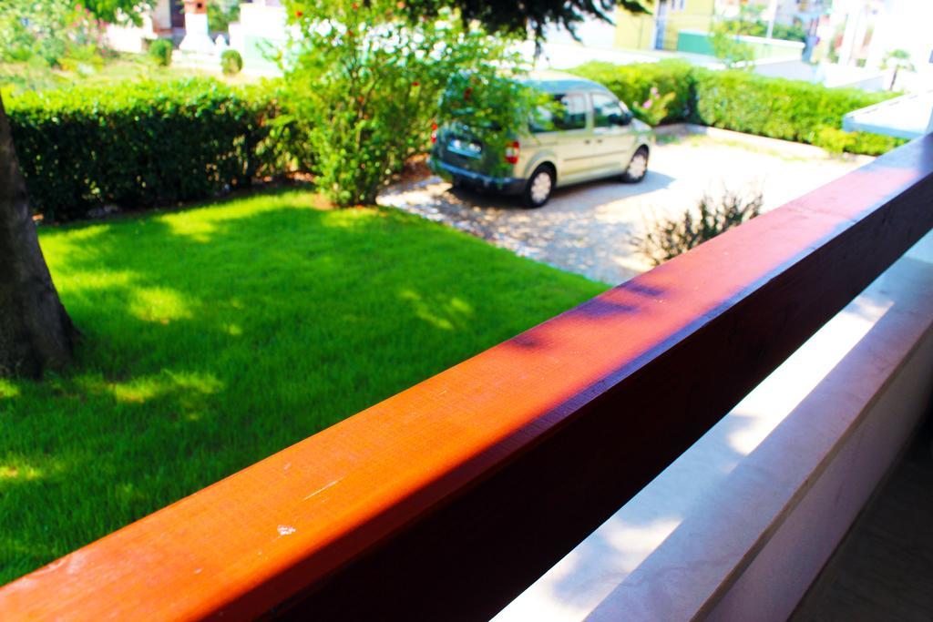 Apartment Pinia Poreč Zewnętrze zdjęcie